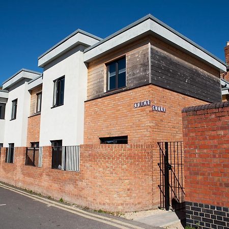 Quire Court Apartment Gloucester Exteriör bild