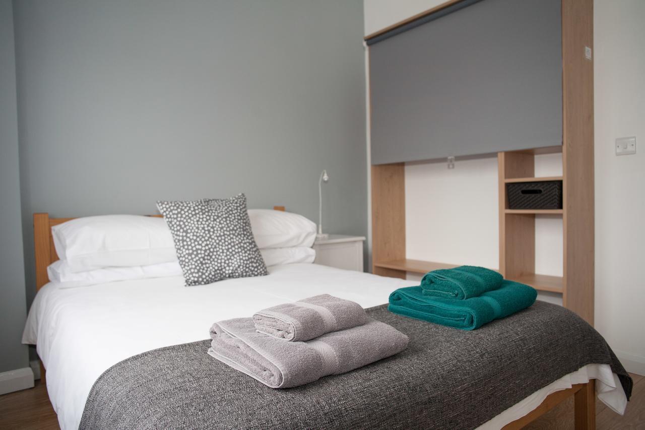 Quire Court Apartment Gloucester Exteriör bild