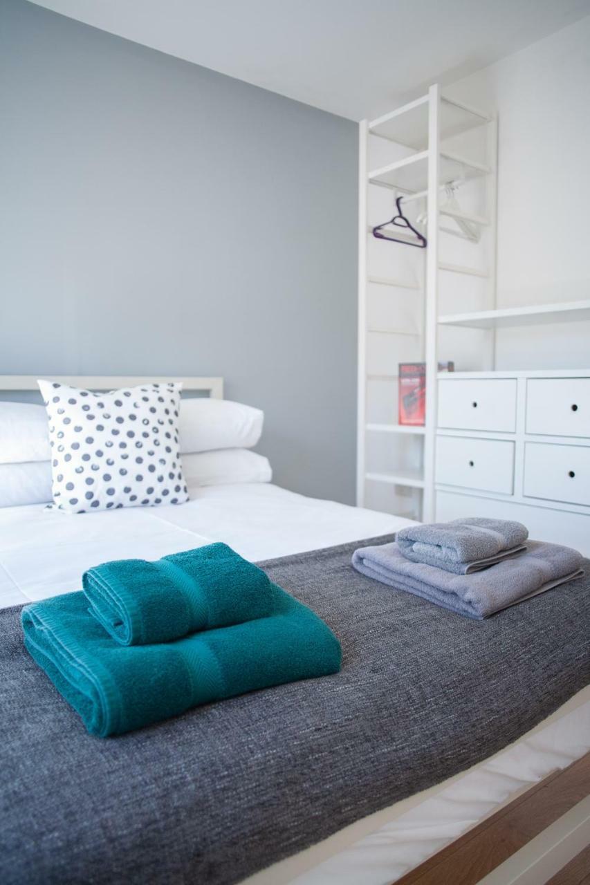 Quire Court Apartment Gloucester Exteriör bild