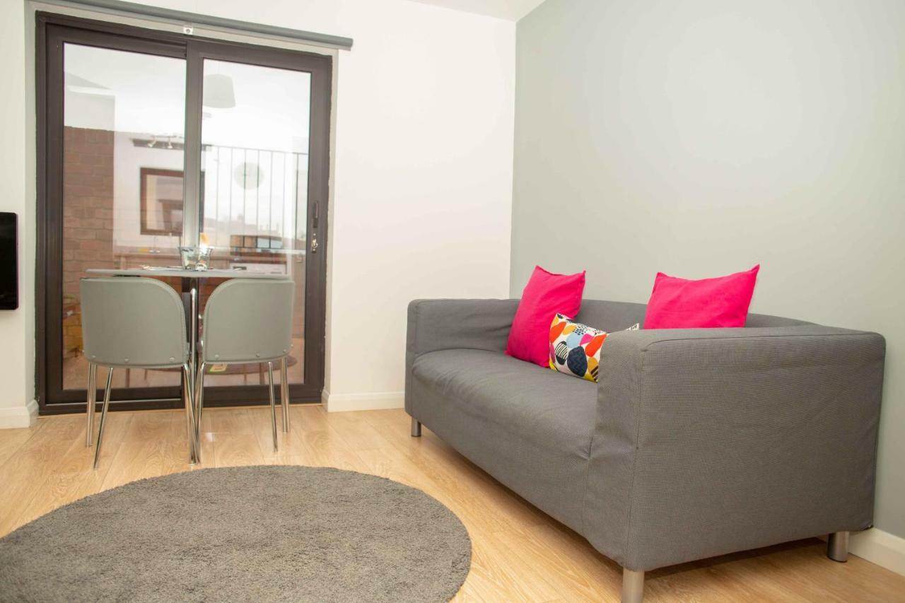 Quire Court Apartment Gloucester Exteriör bild