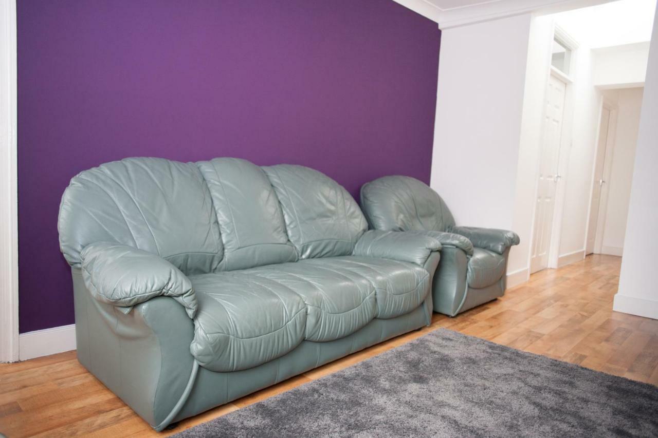 Quire Court Apartment Gloucester Exteriör bild