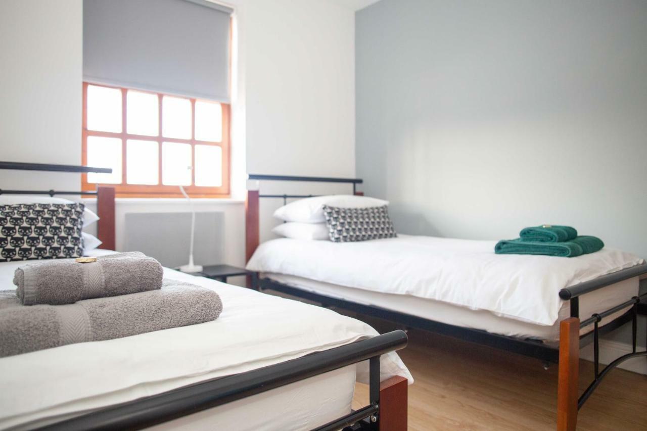 Quire Court Apartment Gloucester Exteriör bild