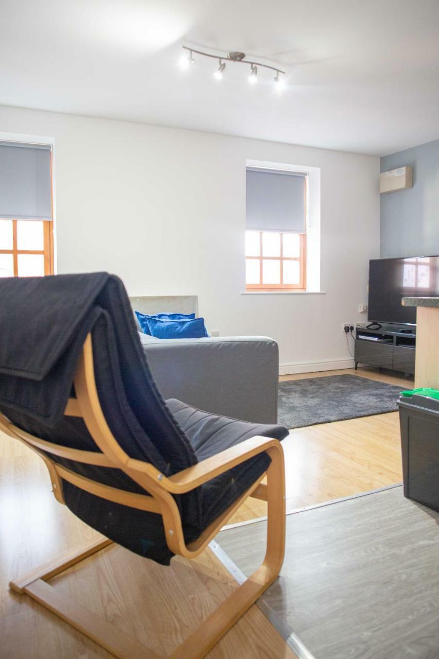 Quire Court Apartment Gloucester Exteriör bild