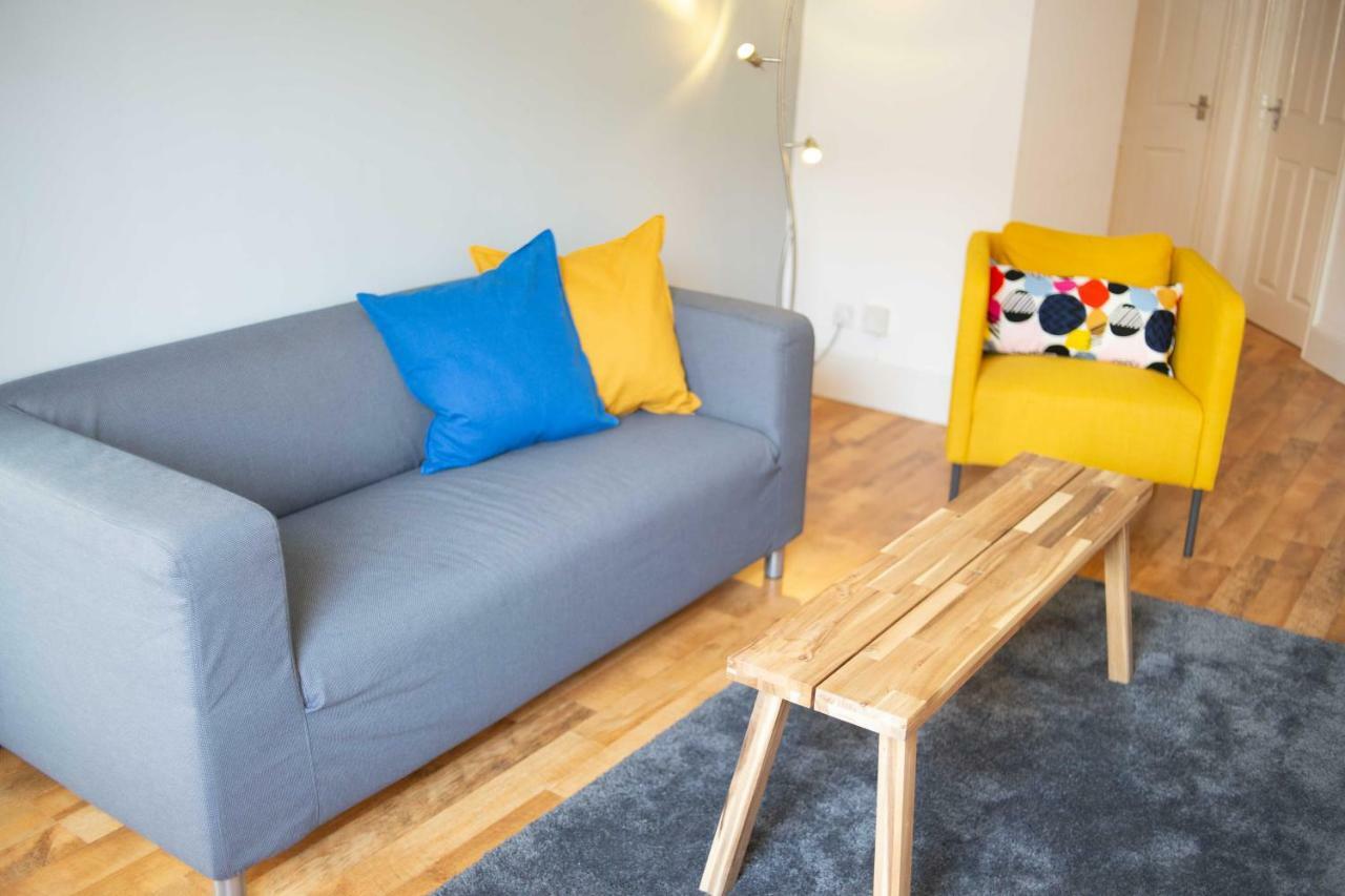 Quire Court Apartment Gloucester Exteriör bild